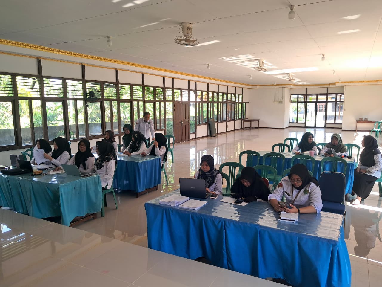 MAN MEMPAWAH IKUTI BIMBINGAN TEHNIS PERSIAPAN PENILAIAN ZONA INTEGRITAS